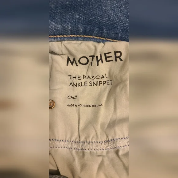MOTHER The Rascal Ankle Snippet Jeans - Picture 9 of 10
